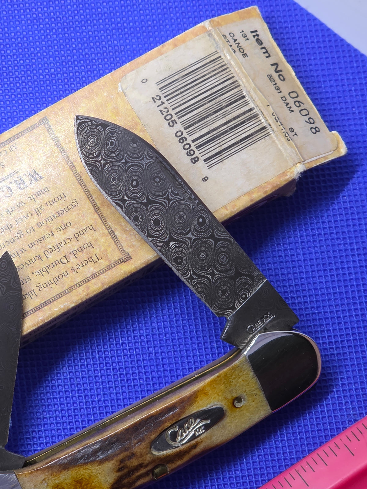 2009 Case XX Stag Handle Canoe with Raindrop Damascus 52131 DAM 06098