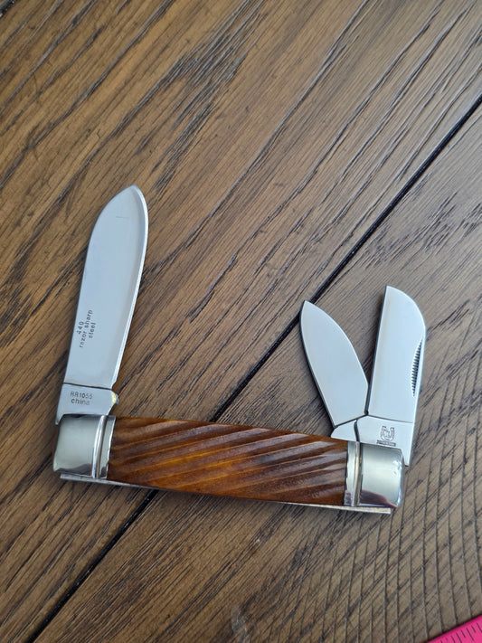 Rough Rider Twisted Bone Boxcar Whittler RR1055