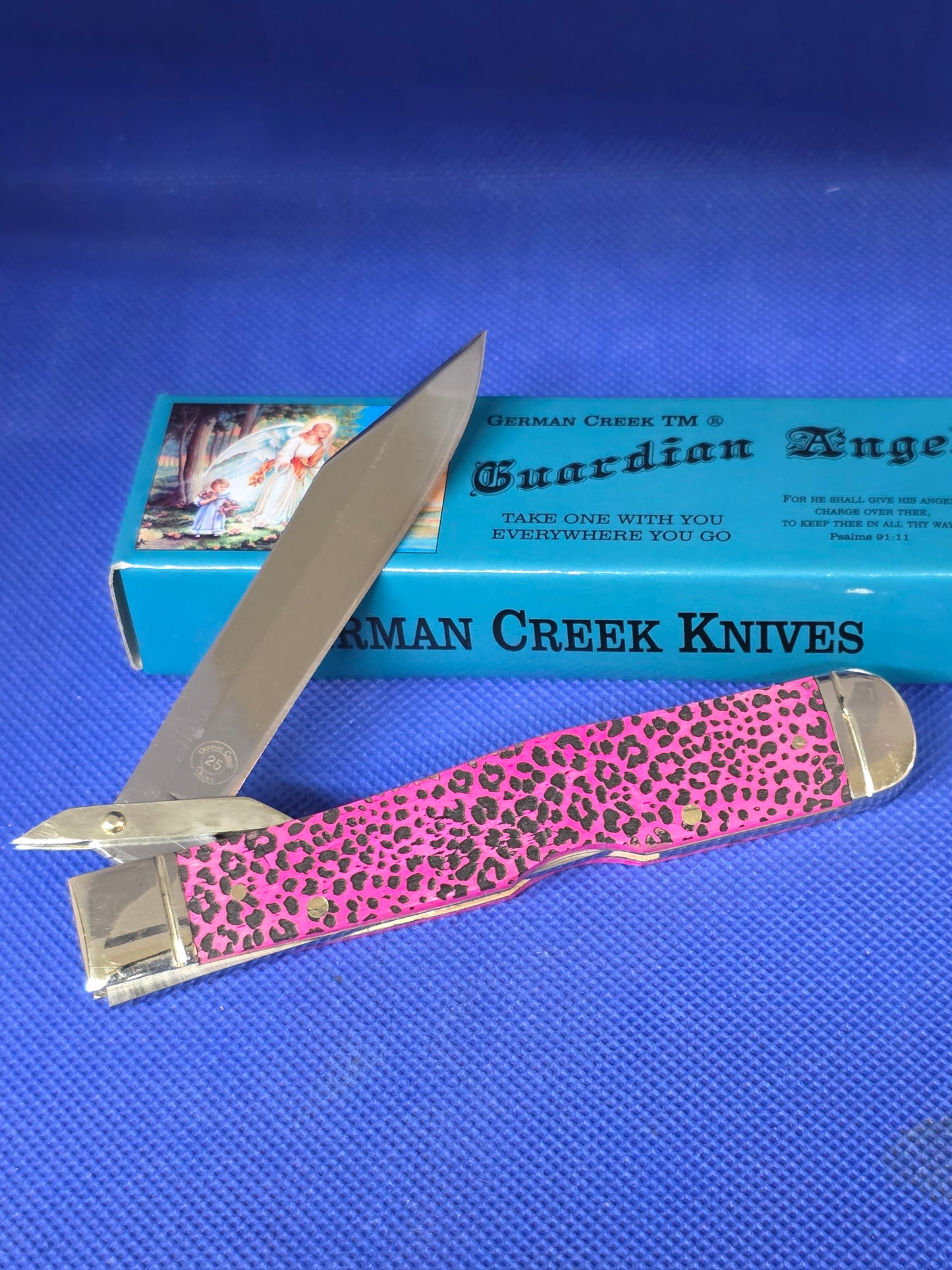 Guardian Angel Lock Back Cheetah Knife Pink Bone Handles 1 of 100 Cheetah Etch 4 3/8" EM2567052PKBN- CTH