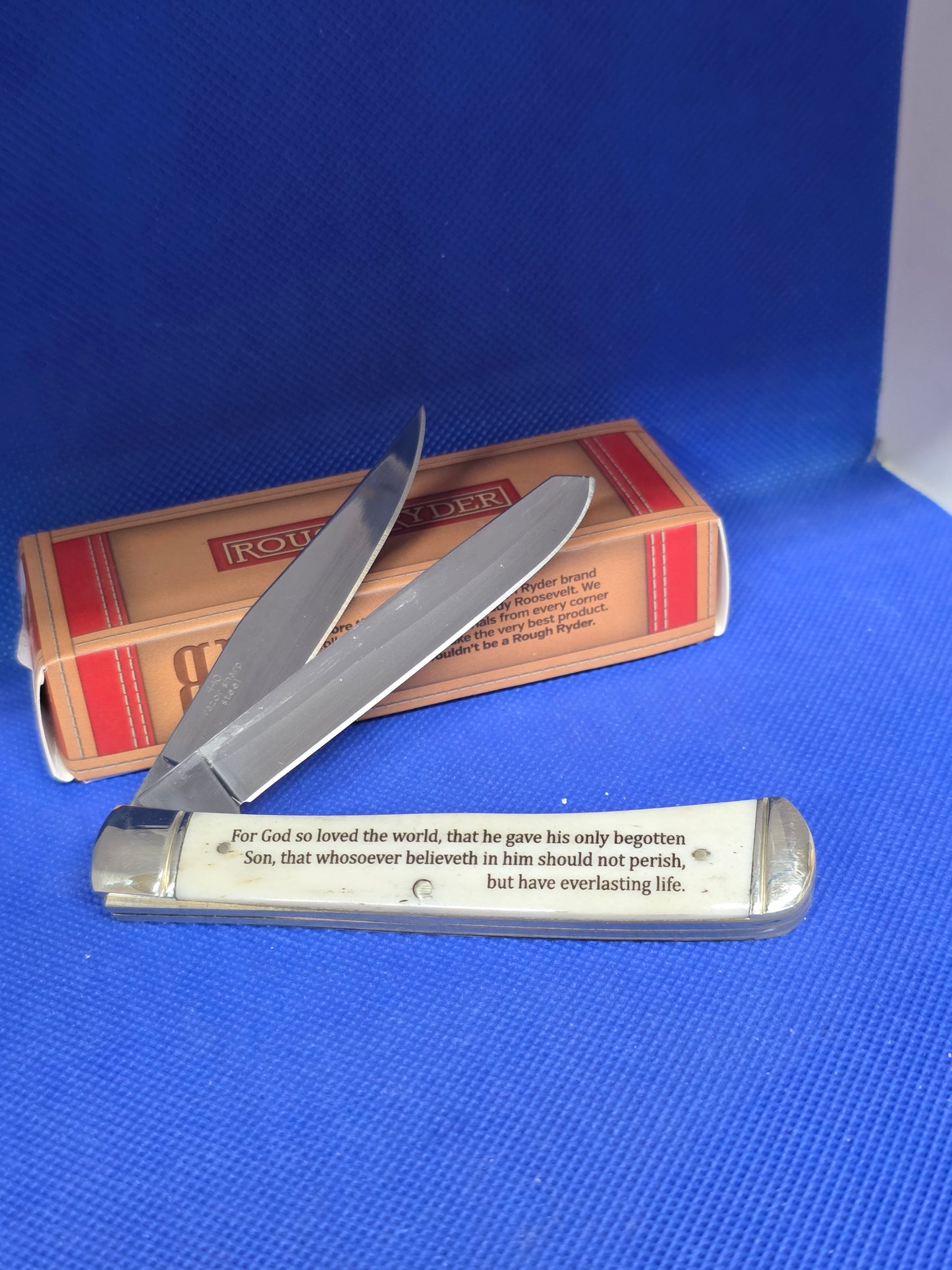 Rough Ryder Trapper John 3:16 Thorns Custom Etched RR22034W