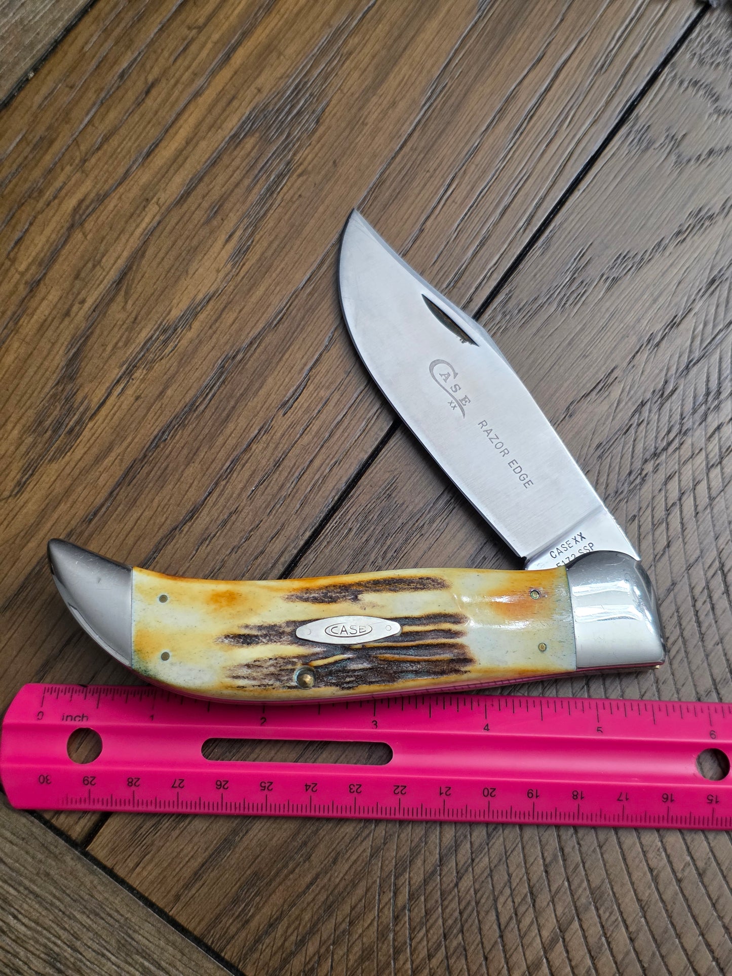 1976 Case XX 5172SSP Razor Edge Gray Etch Clasp Knife with Stag Handles