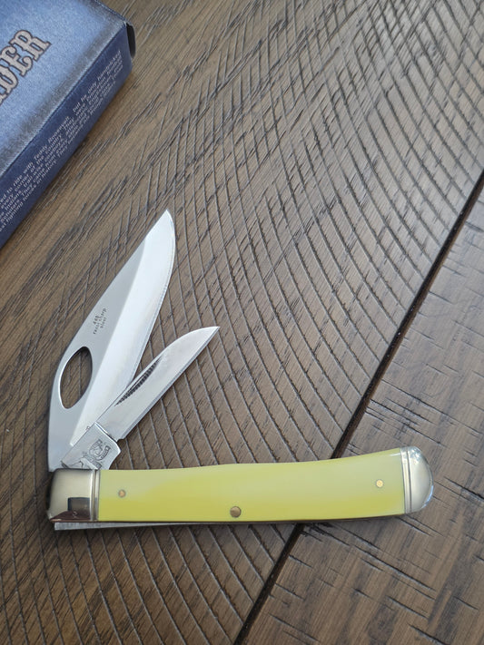 Rough Rider RR822 Yellow Synthetic Blade Lock Trapper
