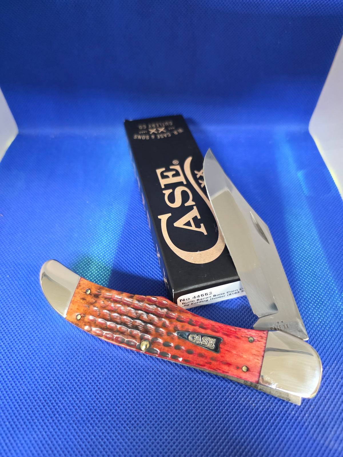 2026 Case XX Burnt Bacon Bone Folding Hunter SMKW Exclusive 44553