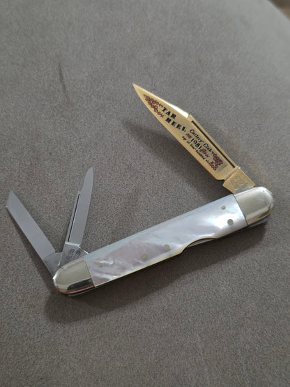 1981 Fight'n Rooster Mother of Pearl Lockback Whittler Tar Heel Cutlery Club