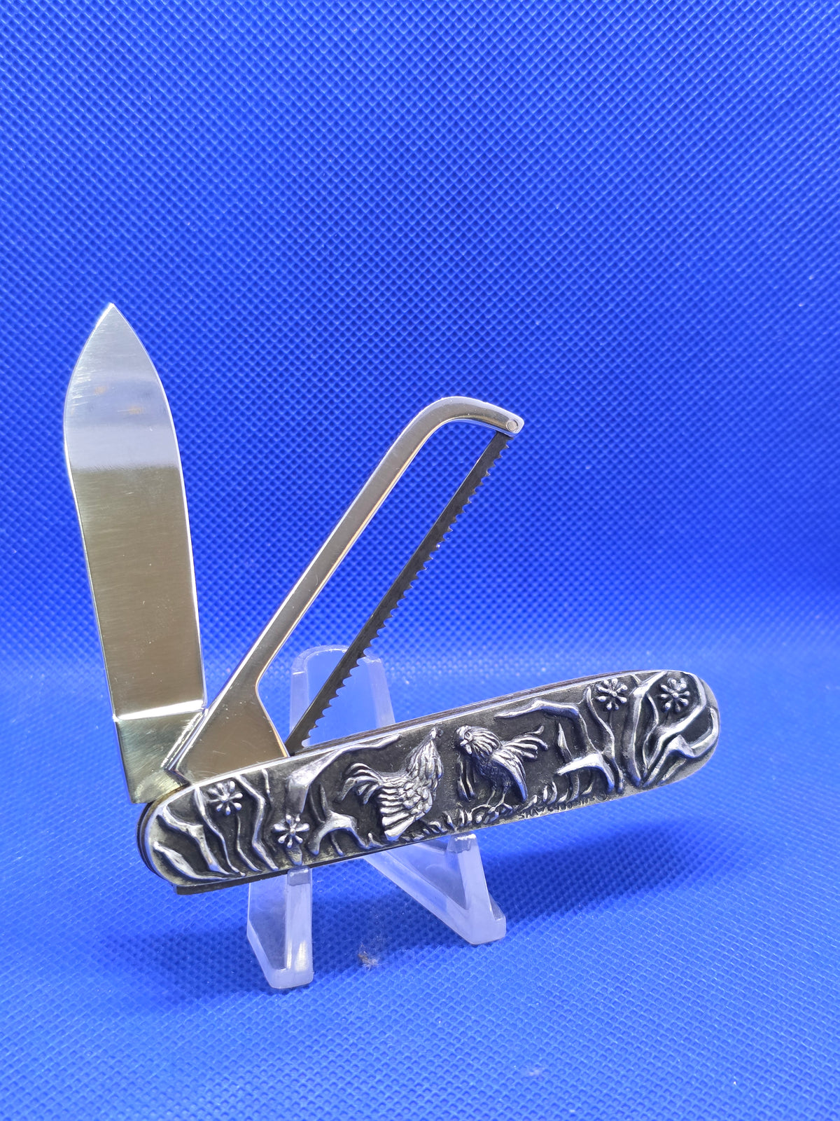 Somky Mountain Knife Work Knife Cock Fighter Embossed Handles Solid Steel