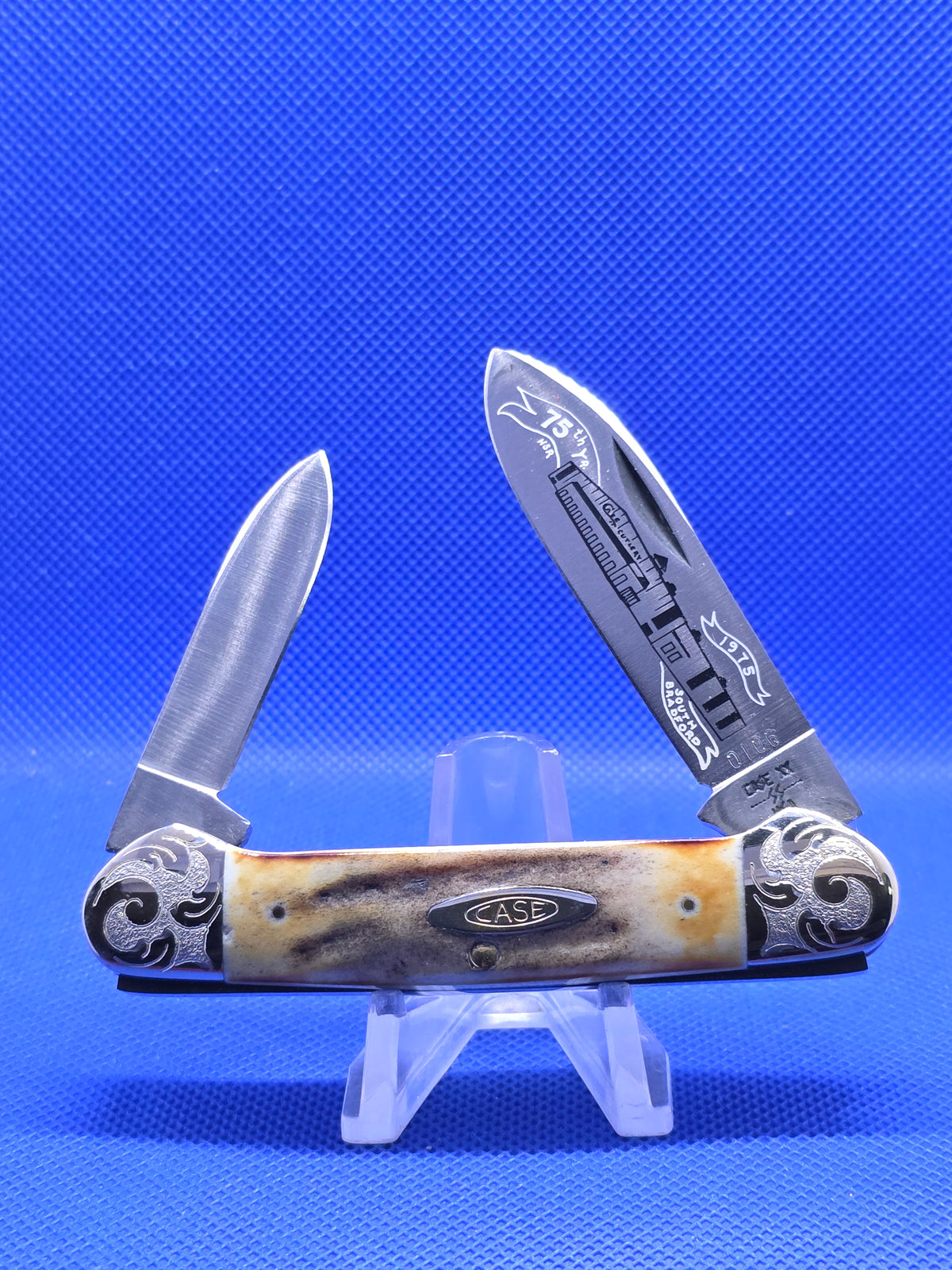 1980 Case XX Stag Canoe with Case Factory Etch 75th Anniversary Scrolled Bolster