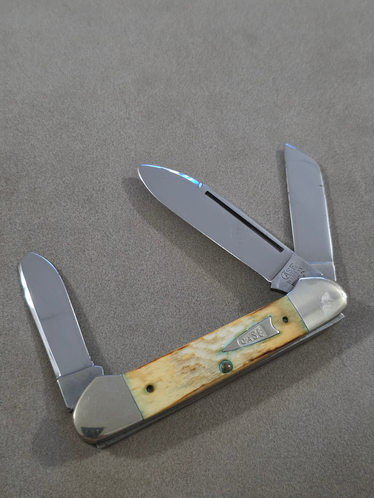 1991 Case XX Classic Gunboat Canoe 6394 Burnt Natural Bone Handles