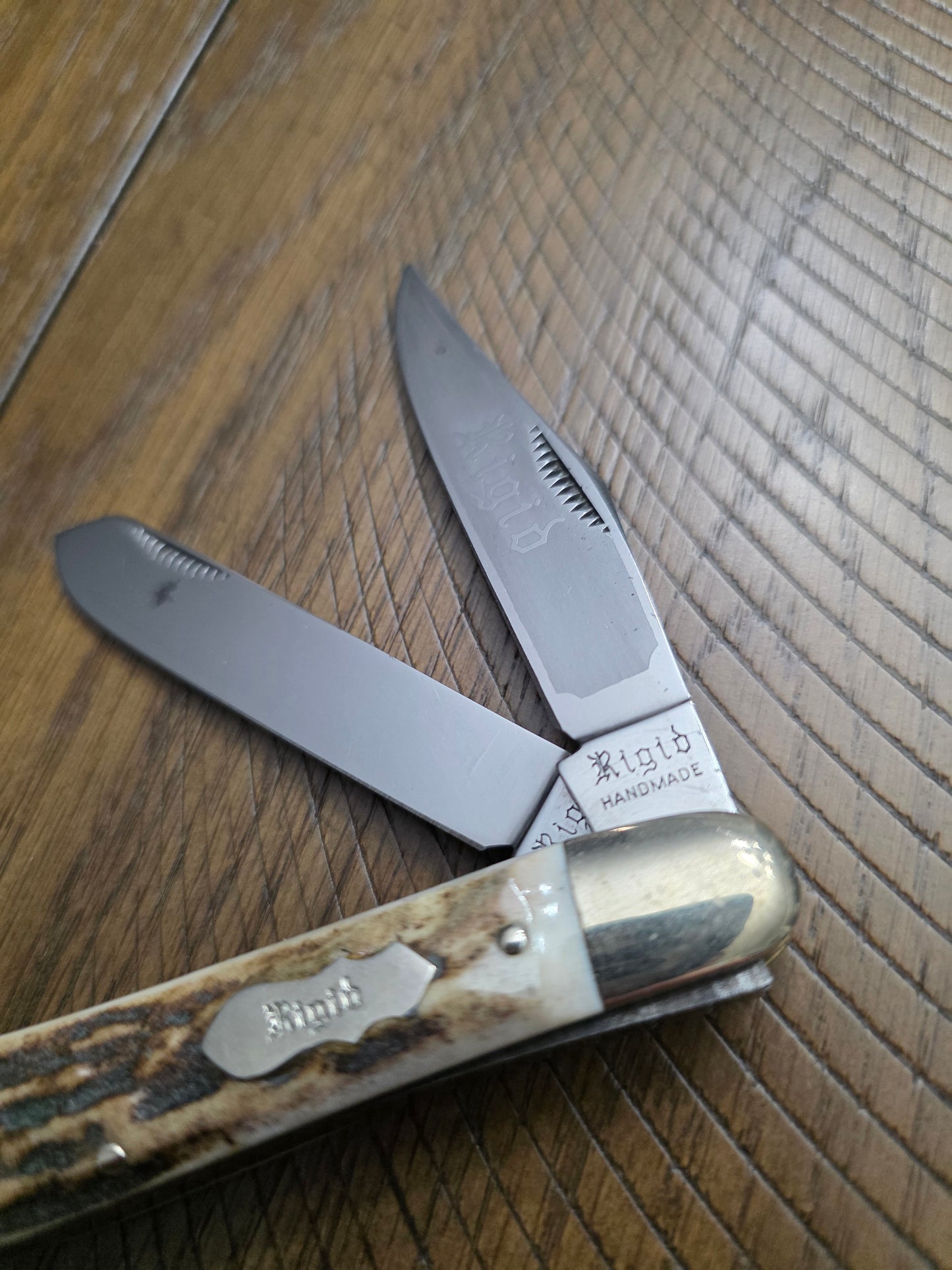 Rigid R18 Stag Trapper 4" German Made
