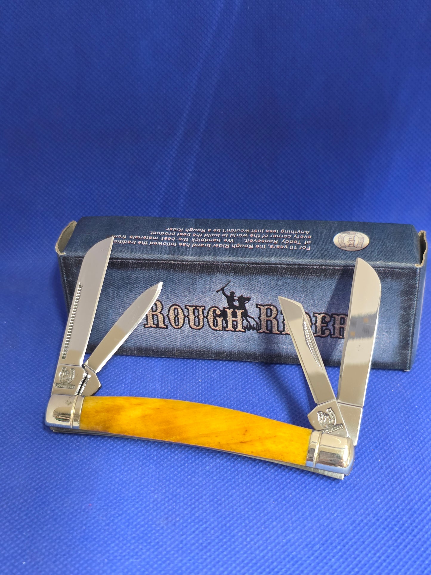 Rough Ryder Twisted Bone Small Congress - RR1050