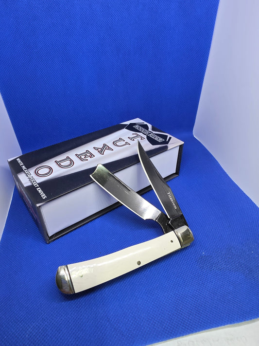Rough Ryder - Tuxedo Razor Trapper - White Micarta with Black Liners - RR2667