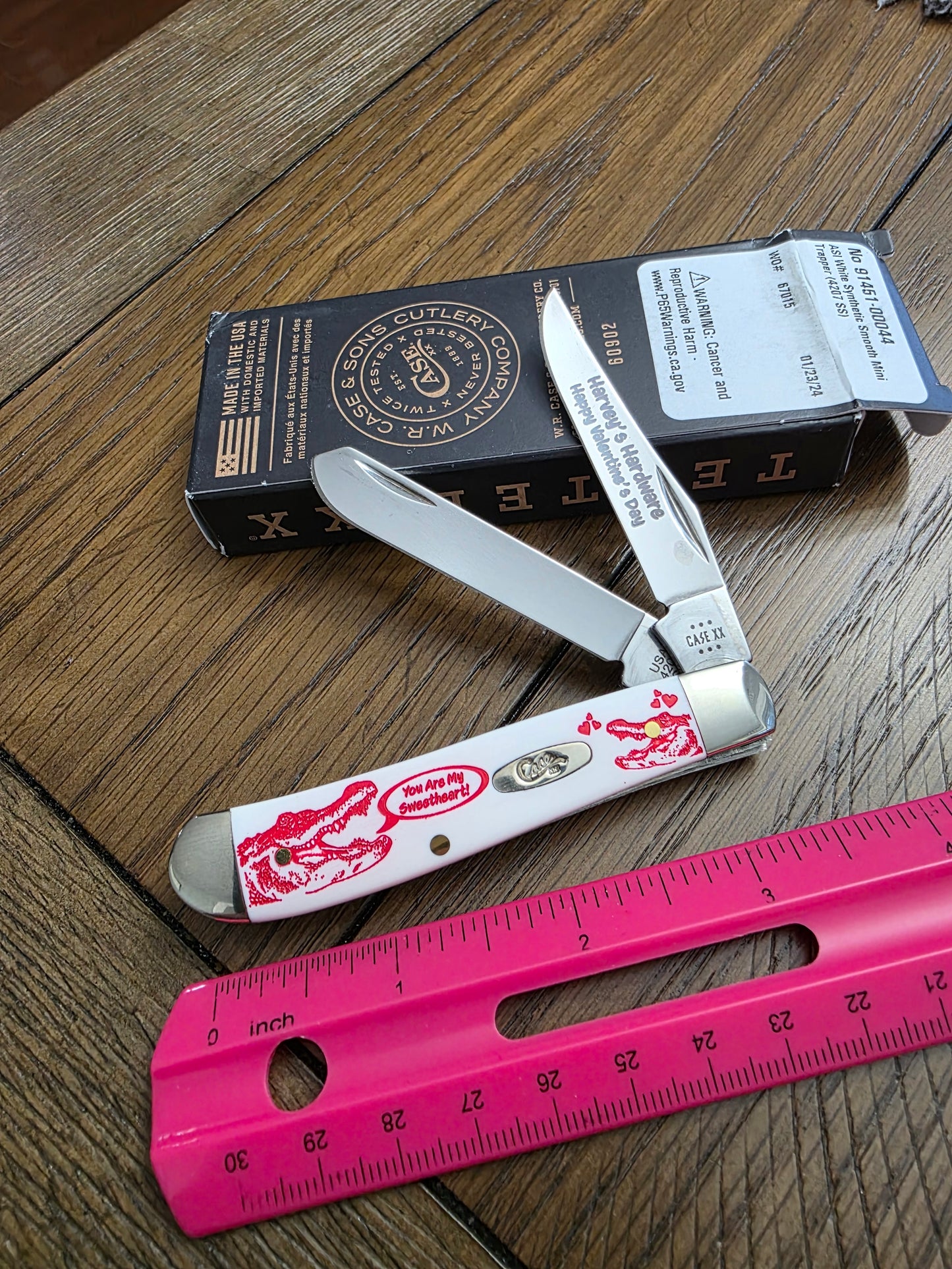 2024 Case XX Harvey's Hardware Valentine's Day White Synthetic Mini Trapper 6207