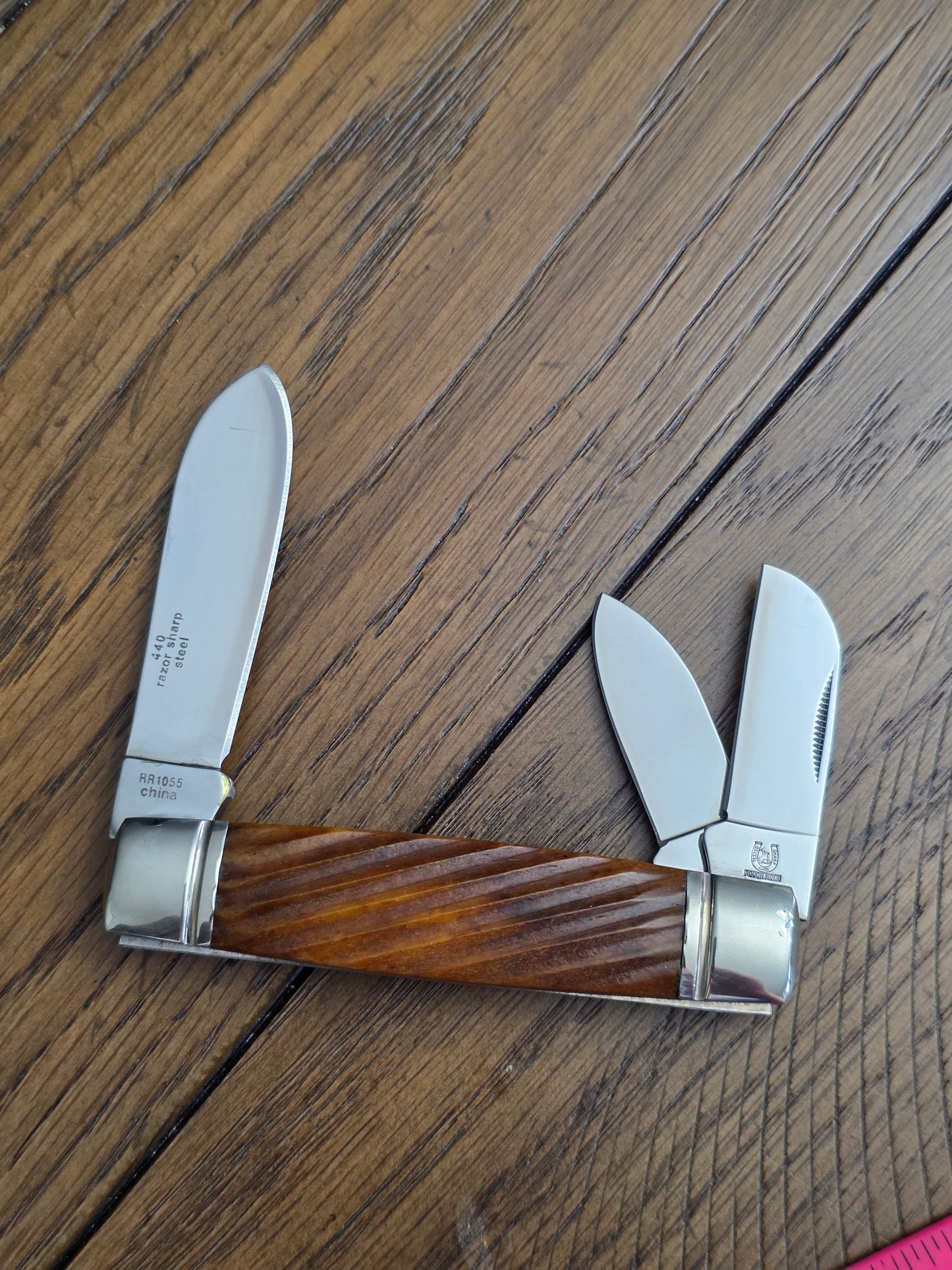 Rough Rider Twisted Bone Boxcar Whittler RR1055