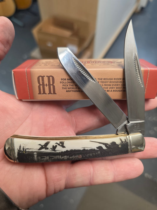 Rough Ryder - Trapper Duck Hunter Knife Custom Etched 22034Duck