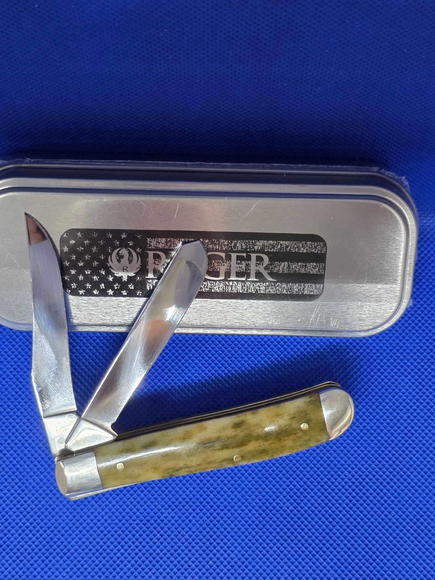 2026 Case XX RugerSmooth Olive Green Bone Mini Trapper 53541