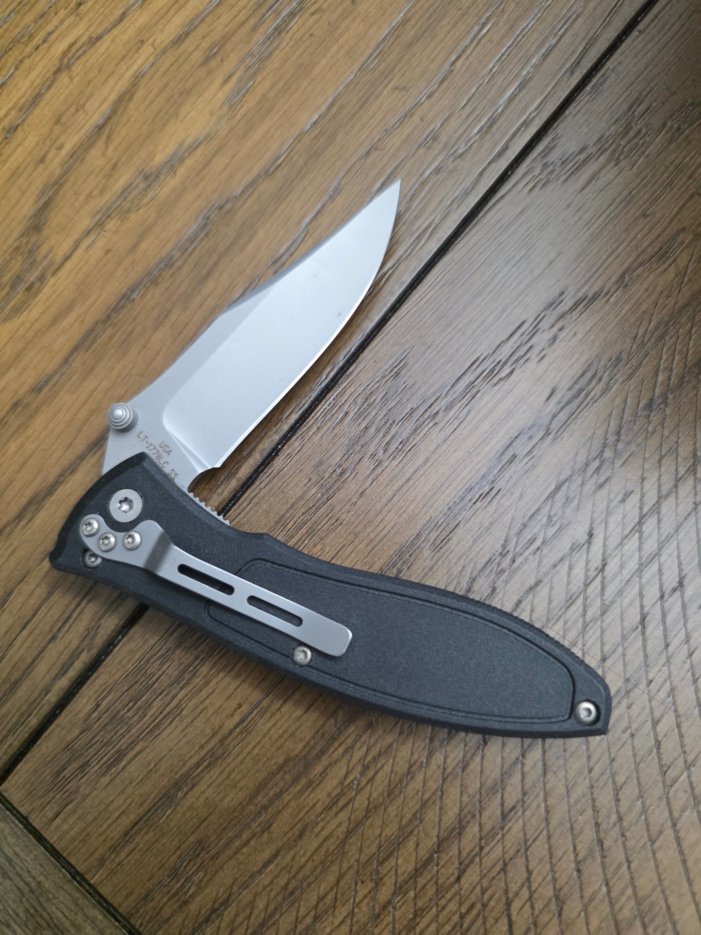 2005 Case XX Caliber Lock Knife LT 1778 LC no box