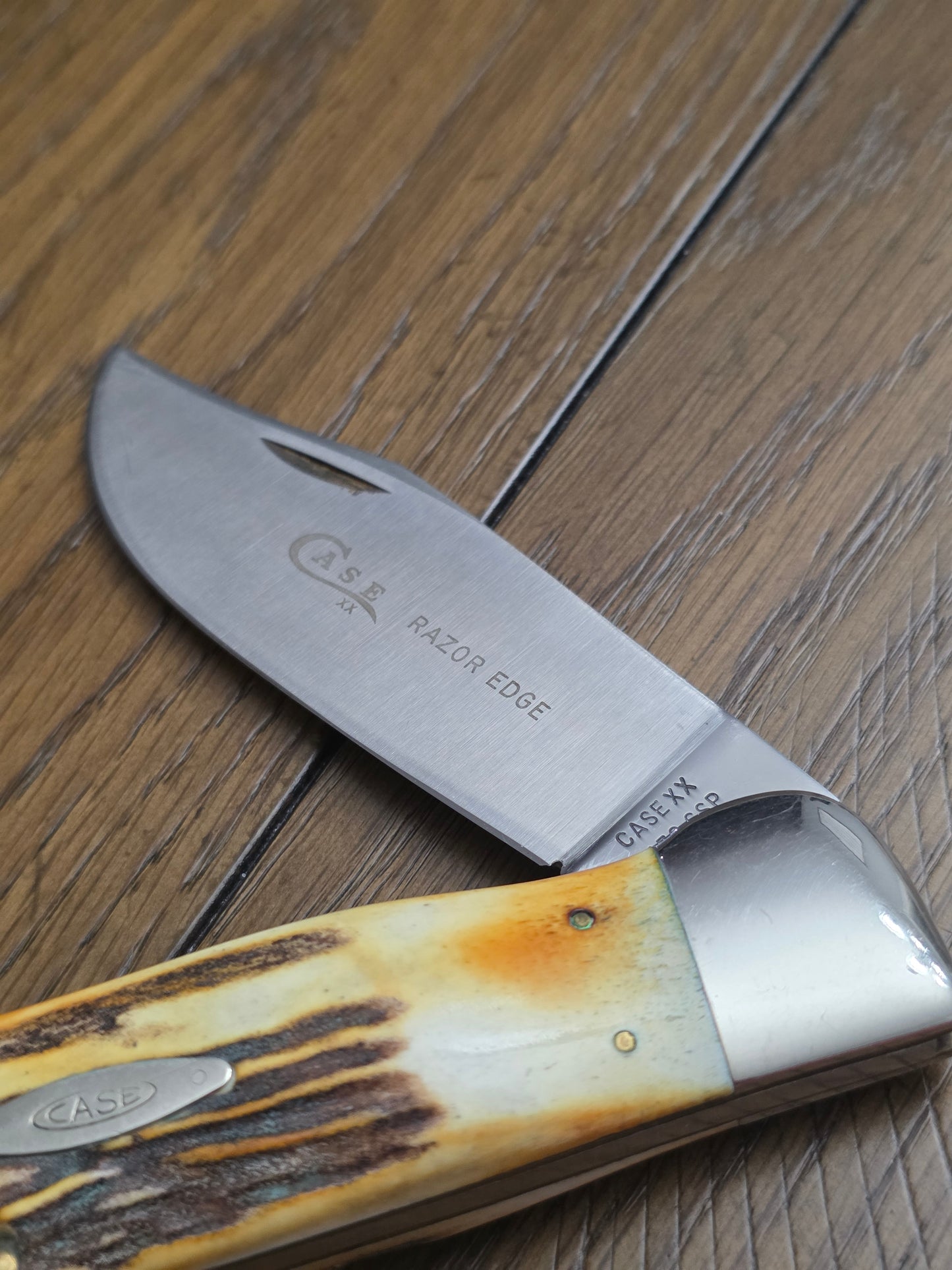 1976 Case XX 5172SSP Razor Edge Gray Etch Clasp Knife with Stag Handles