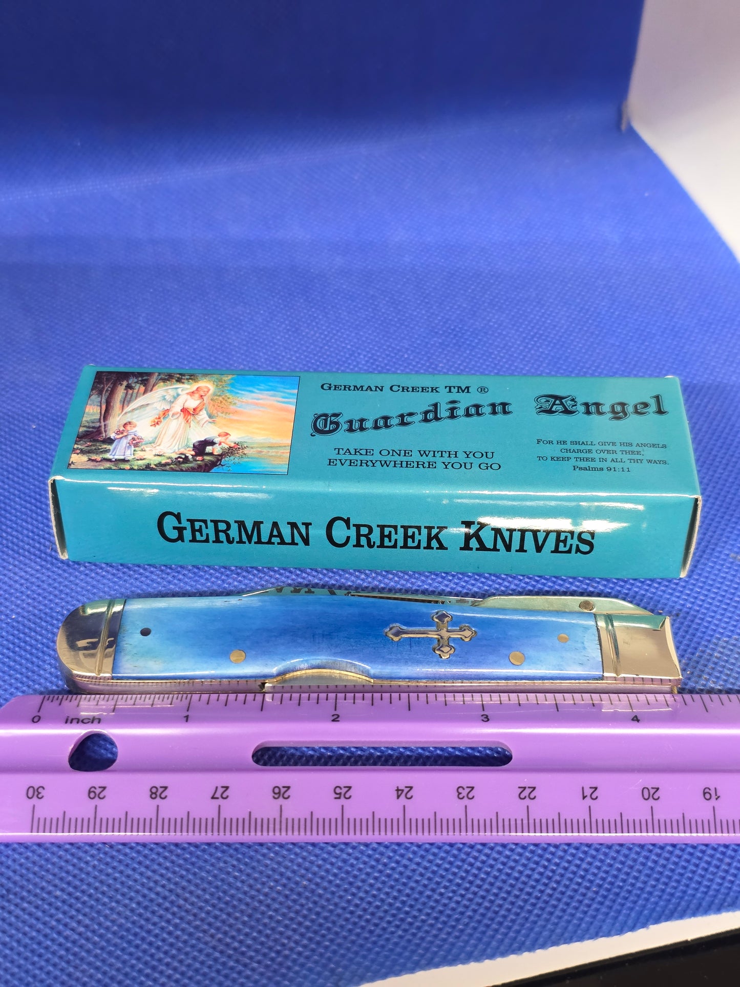 Guardian Angel Lock Back Cheetah Knife Blue Bone Handles 4 3/8" EM2567052BLBN