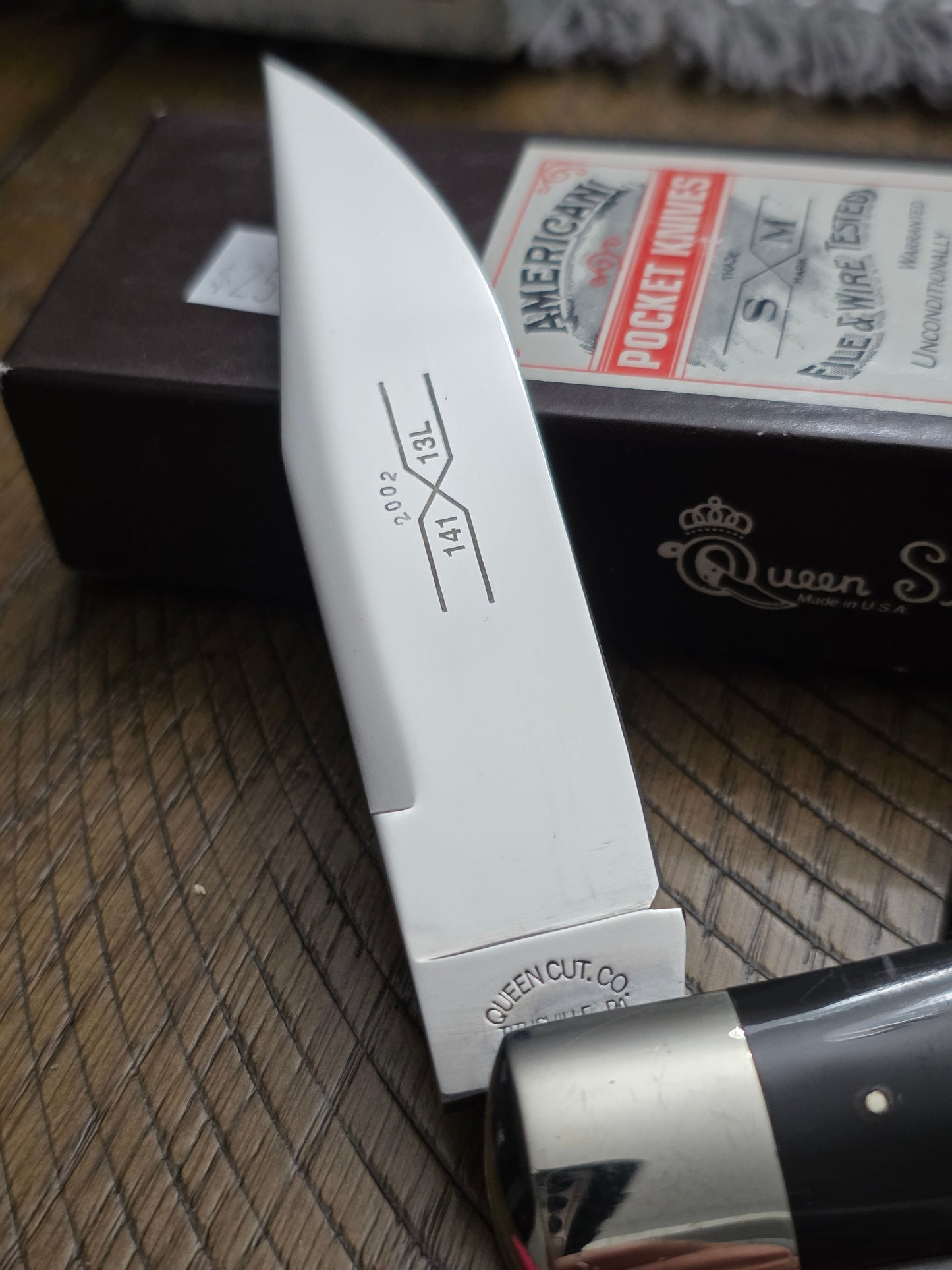 2002 Schatt & Morgan 100th Anniversary Cape Buffalo Horn Lockback Hunter