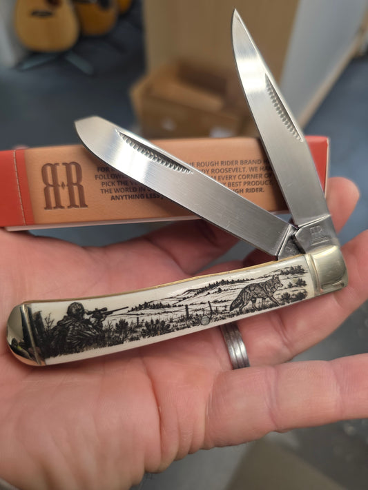 Rough Ryder - Trapper Coyote Hunter Knife Custom Etched 22034Yote