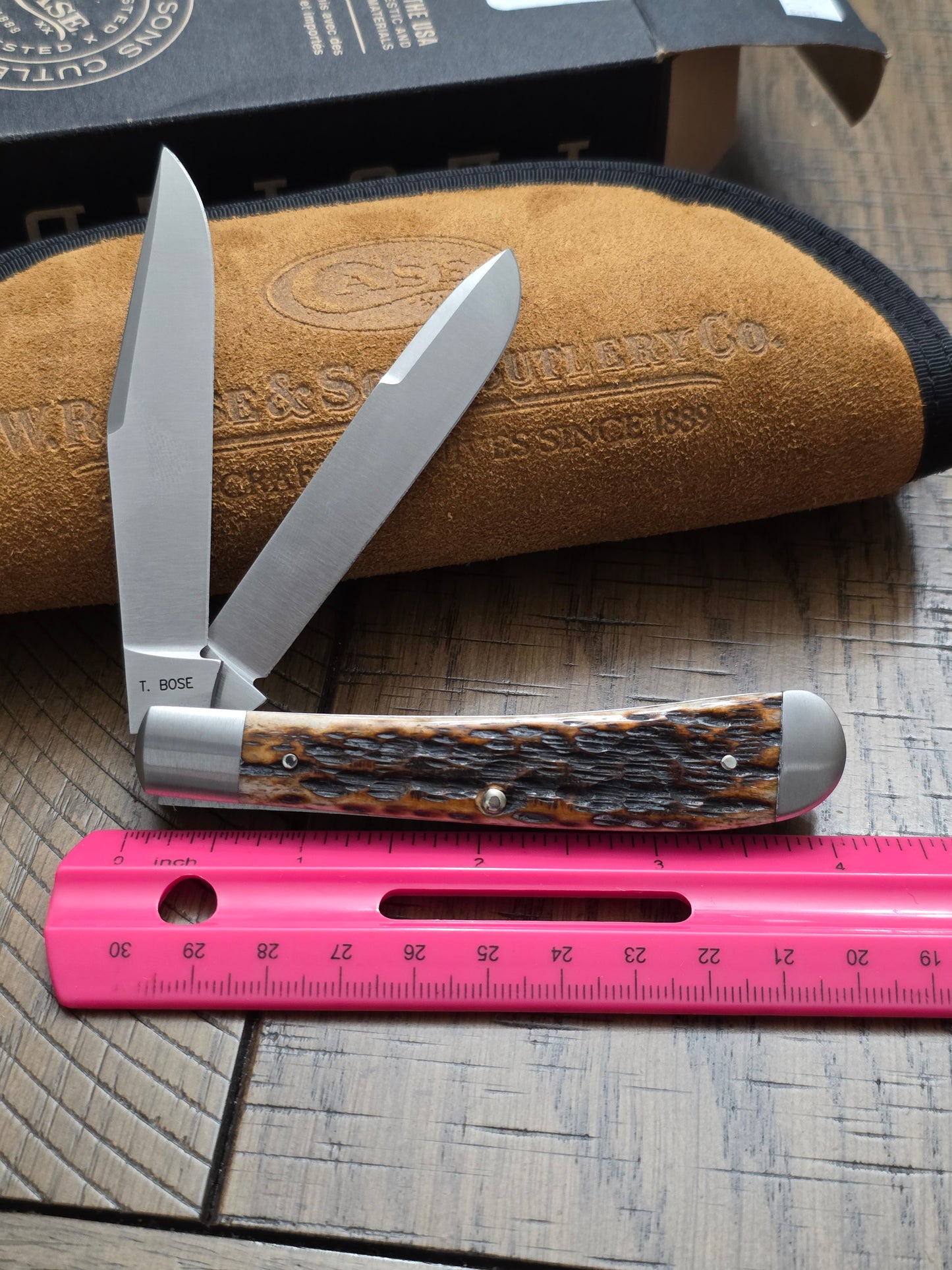 2021 Case XX Tony Bose Hunter Trapper - Brown Jigged Bone Handles - 10774
