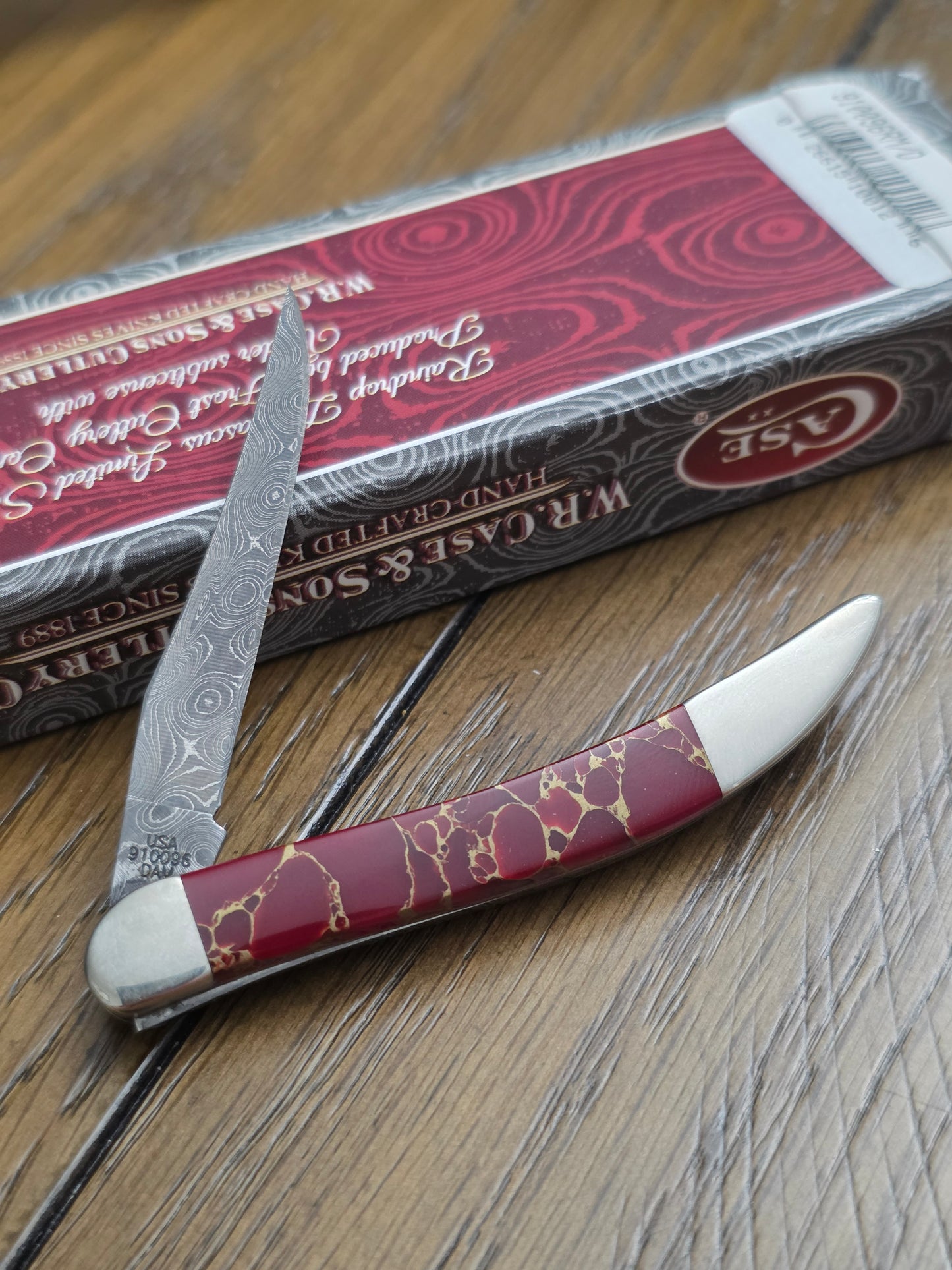 2015 Case XX Tiny Toothpick Red Matrix Stone With Raindrop Damascus Steel 910096RM/D