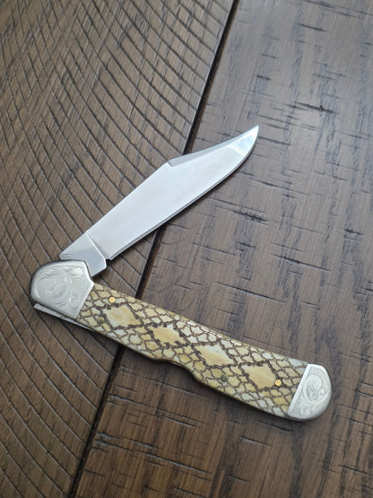 2004 Case XX Rattlesnake Jigged Copperlock Scrolled Bolsters SMKW SFO