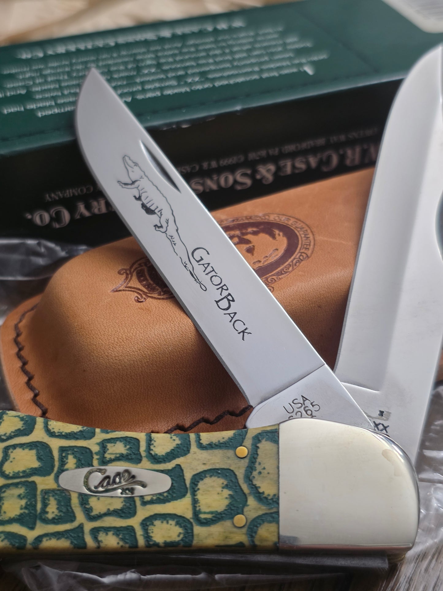 2007 Case XX Gator Back Folding Hunter NIB
