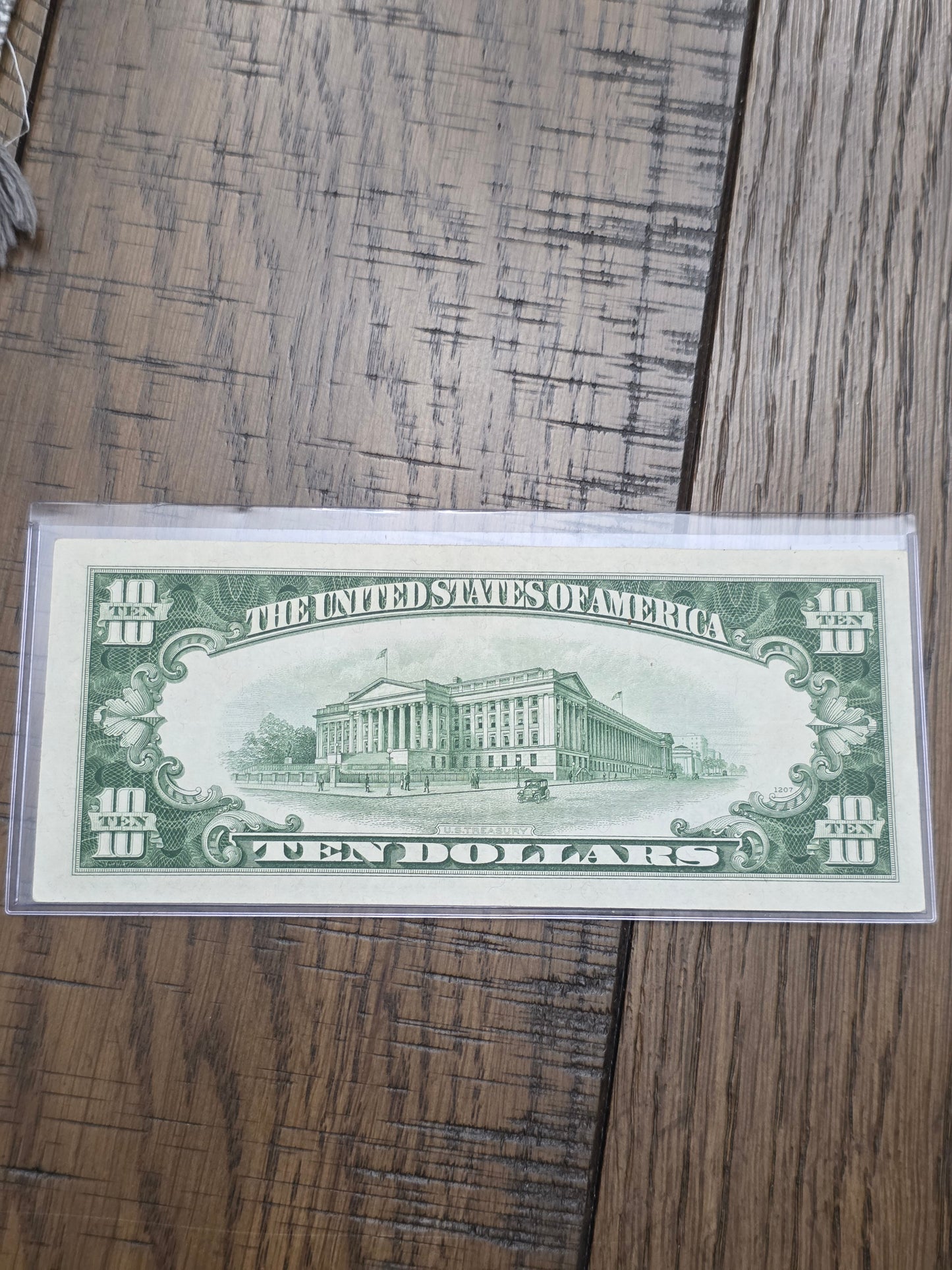 1934 D Series $10 Dollar Blue Seal Silver Certificate Uncirculated Condition