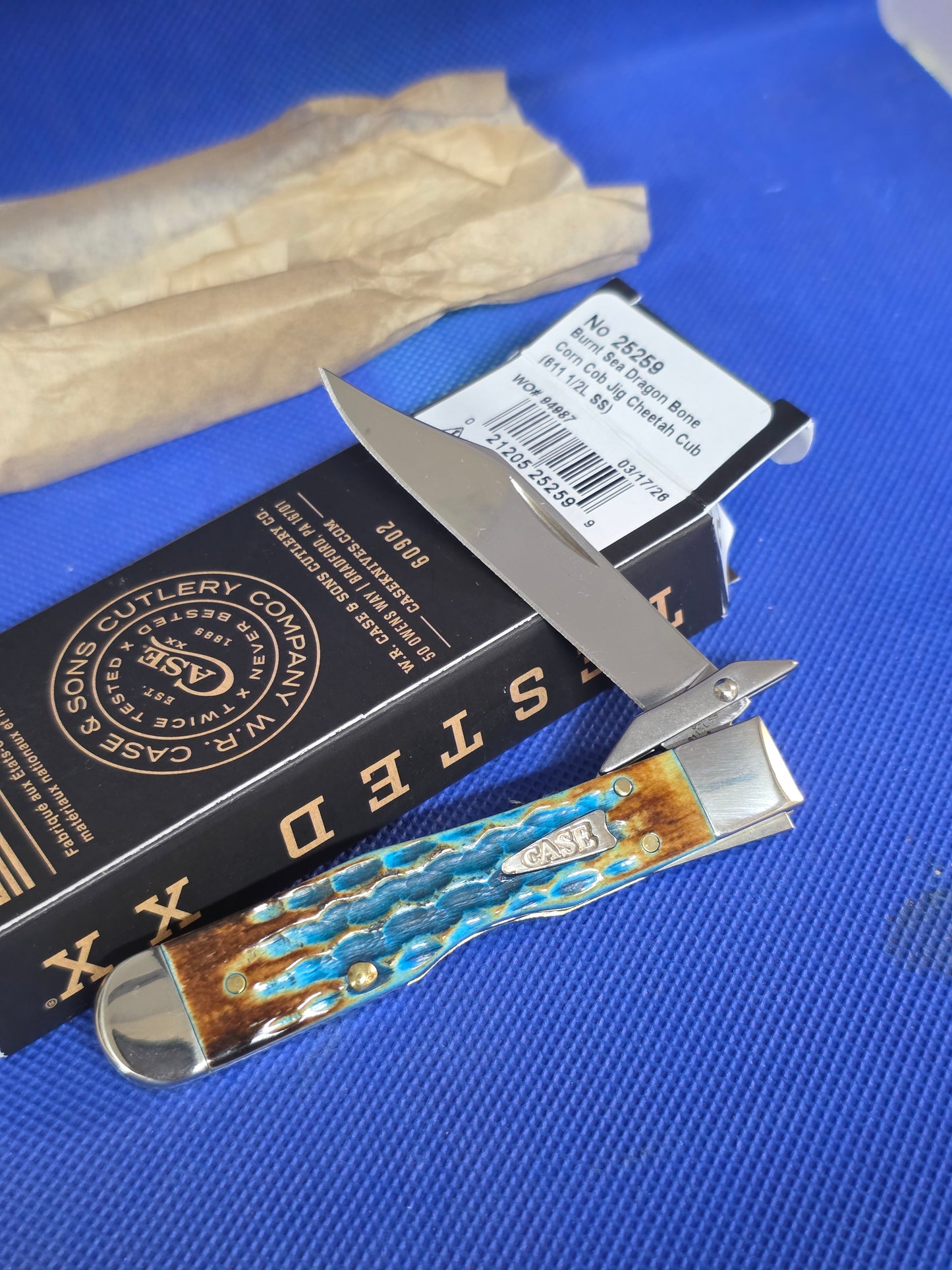 2026 Case XX Burnt Sea Dragon Bone Cheetah Cub SMKW Exclusive Sold Out 25259