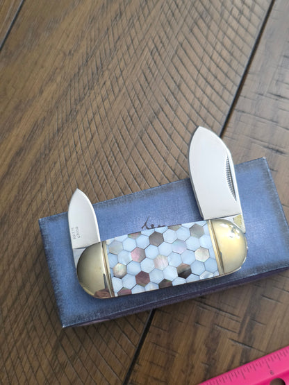 Rough Ryder - Honeycomb Mother of Pearl Baby Elephant Toe - Pocket Knife - RR816