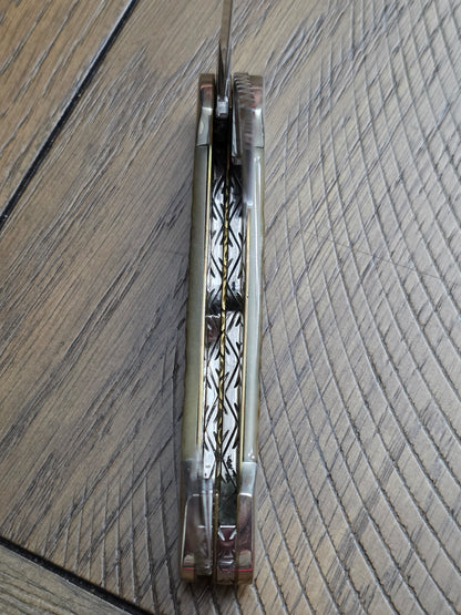 1990 Case XXX Green Rogers Jigged Bone 6394 Gunboat Canoe with File worked Springs and Spine