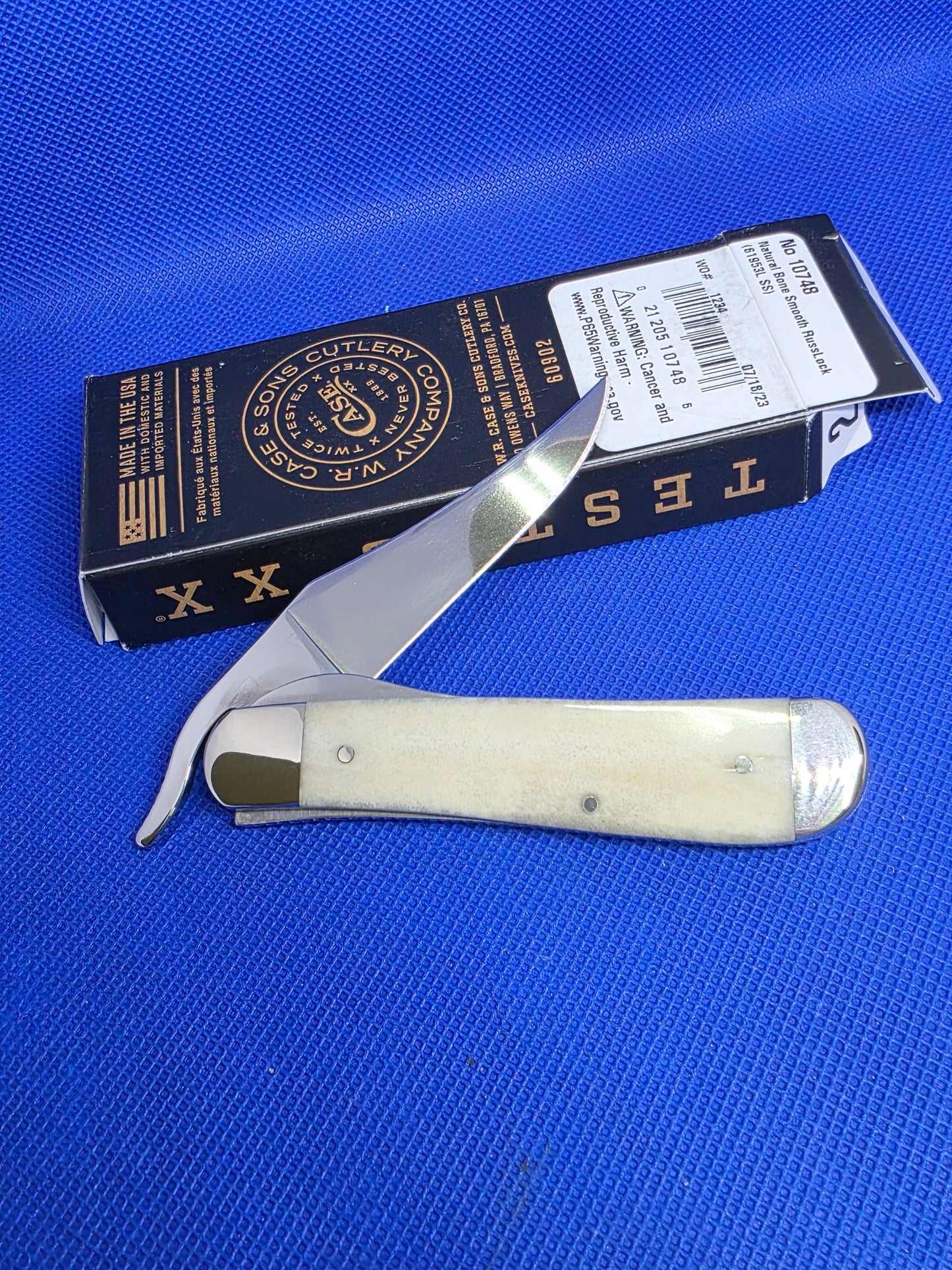 2023 Case XX Russlock Shot Show Exclusive US Flag Rip Out 10748