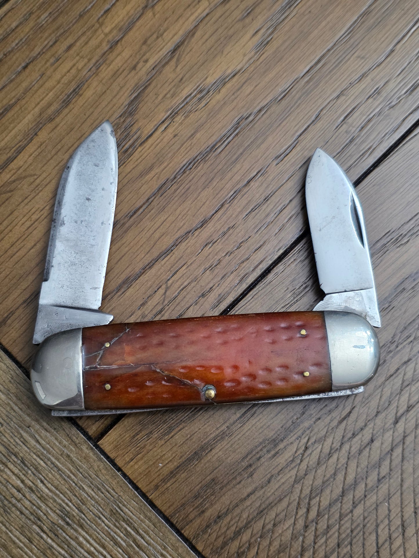 1940-64 Case XX Red Bone Elephant Toe Used