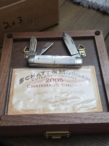 2005 Schatt & Morgan Canal Street Cattle Knife MOP Presidents Choice Mother of Pearl & Display