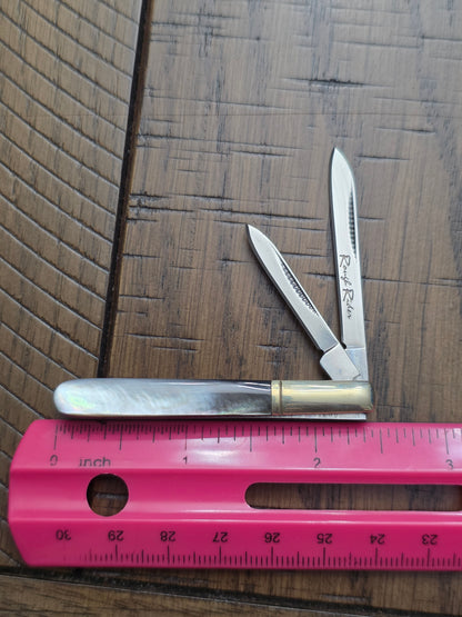 Rough Rider RR415 Black Lip Pearl Barlow Style Gentlemans Knife