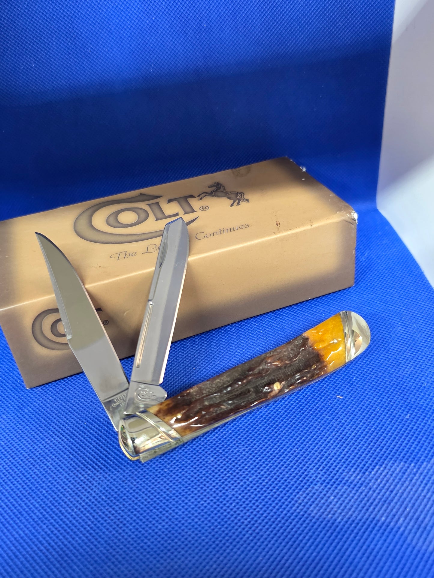 Colt Brown Bone Stag Trapper CT212 Vintage Discontinued