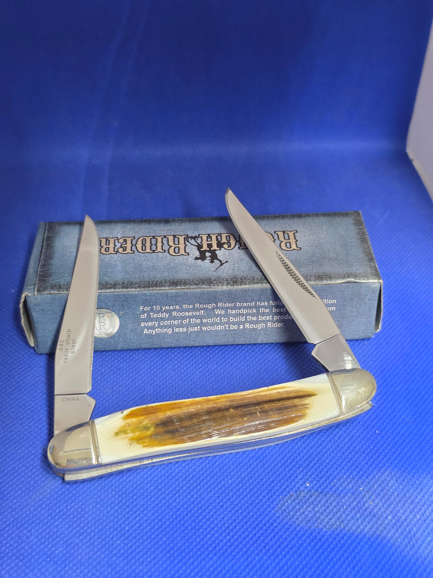 Rough Ryder - Bark Pearl Muskrat Knife - RR498 Rare Find