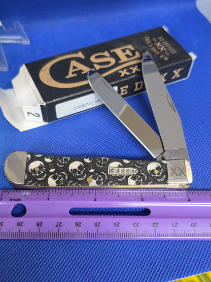 Case XX 6254 Skull Trapper with Natural Bone Handles 1 of 500 CA6740
